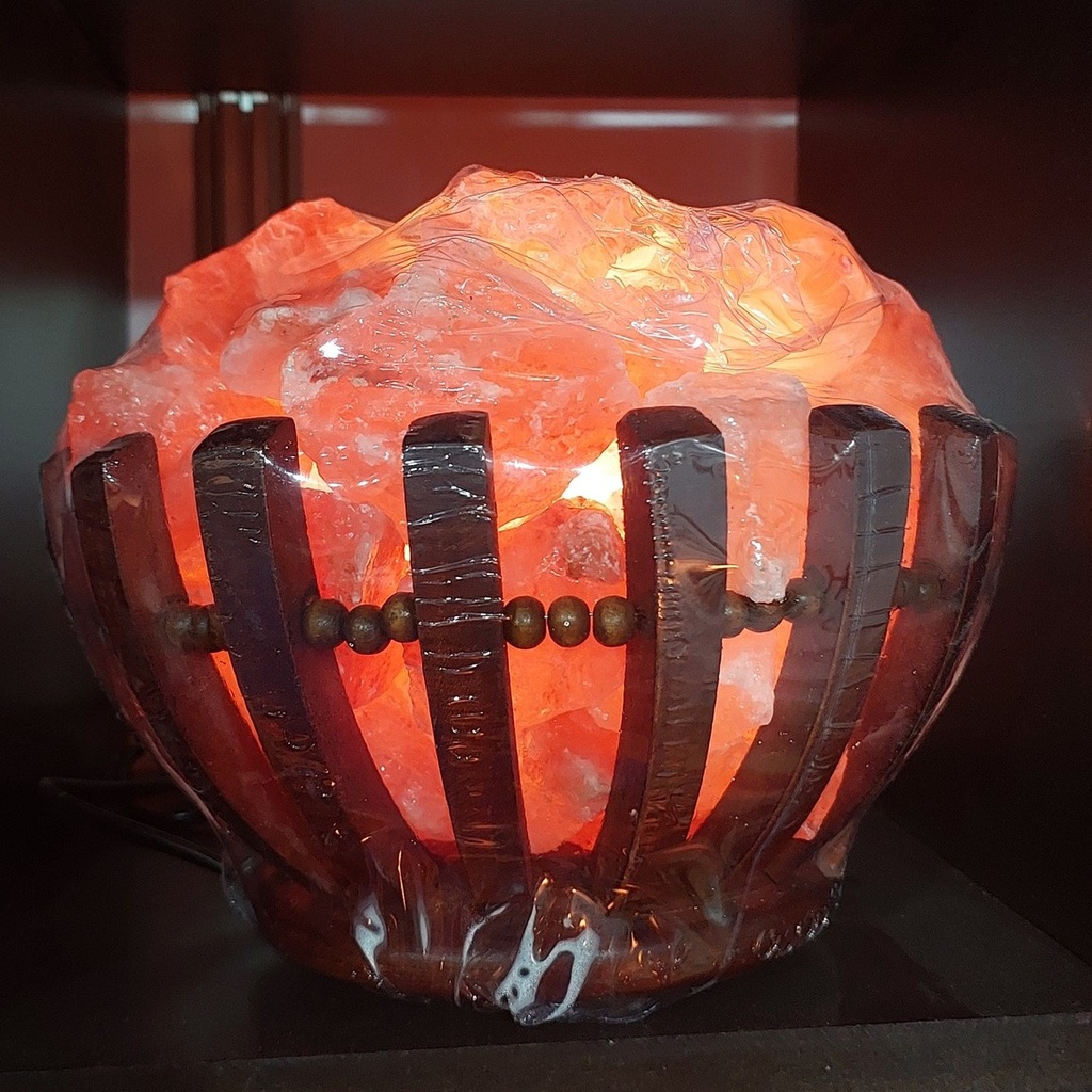 himalayan rose wooden basket salt lamp himalayan rose wooden basket salt lamp